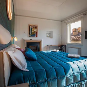 Gasthuis Residenza Benizzi In The Heart Of
