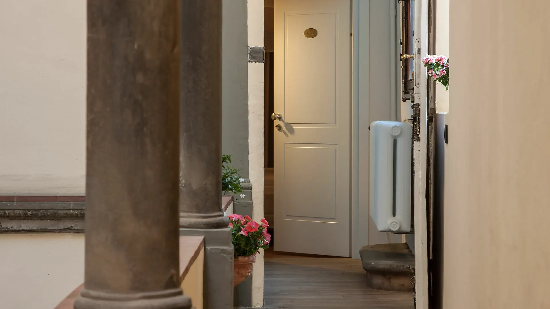 *** Gasthuis Residenza D'Epoca Borgo Albizi Hotel Florence Italië